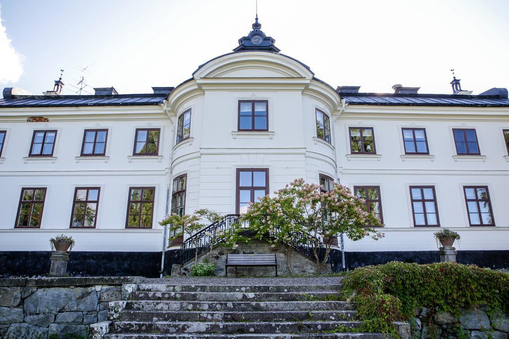 مبيت وإفطار إكيرو Kaggeholms Slott المظهر الخارجي الصورة