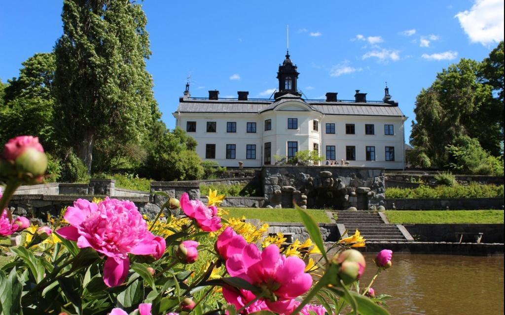 مبيت وإفطار إكيرو Kaggeholms Slott المظهر الخارجي الصورة